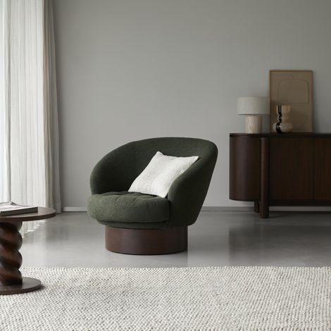 Fauteuil en bois de mindi massif et tissu bouclé vert Ines, 1 place (1/5)