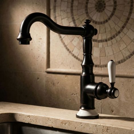 PaulGurkes Robinet de lavabo noir au design rétro (1/4)