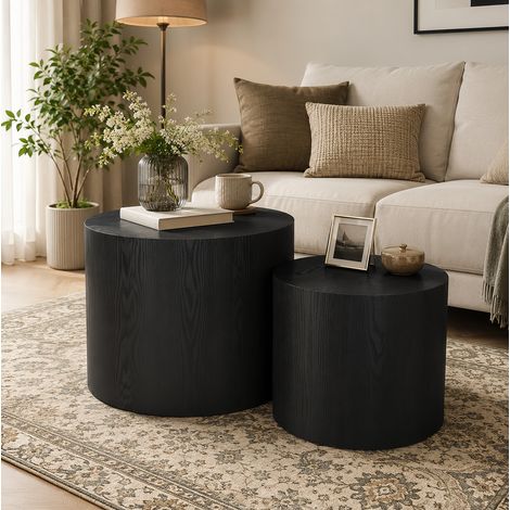 Juego de 2 mesas auxiliares redondas apilables, Ø38xH33 cm y Ø48,5xH38,5 cm, MDF negro, patas antideslizantes. (1/5)