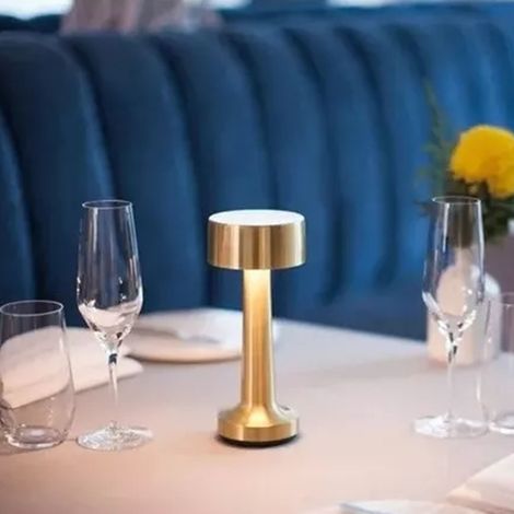 Lampe de table vintage dorée à LED, trois niveaux de gradation, 2700-6500 K, longue autonomie, idéale pour décorer un bureau ou une salle à manger. (1/5)