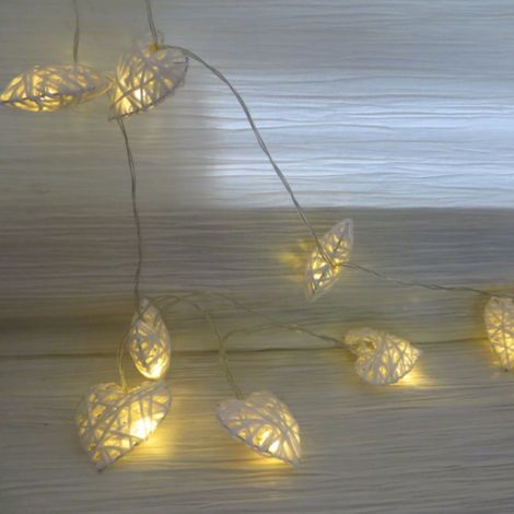 Guirlande lumineuse décorative en rotin en forme de cœur, 10 LED, pour une ambiance romantique et chaleureuse. (1/5)