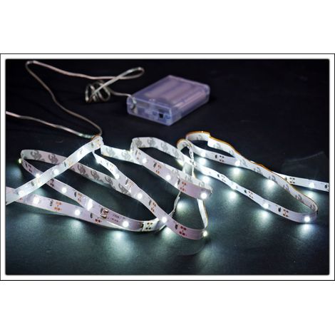 LED Stripe mit 90 LED in kalt weiß - 300 cm - LED Streifen mit selbstklebender Rückseite