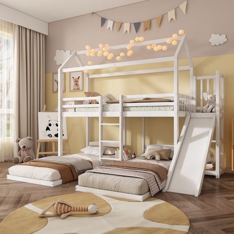 Lit superposé enfant 90x200 cm, Lit cabane avec toboggan et 3 places de couchage, Structure en pin massif et MDF avec étagère de rangement, Blanc (1/5)