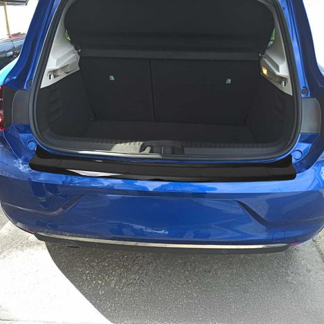 OMAC Ladekantenschutz für Renault Clio 2019-2025 Acryl glänzend schwarz (1/5)