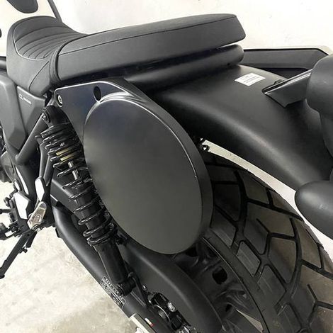 Retro rear side cover for Honda CL500, CL300, and CL250 motorcycles (1/4)