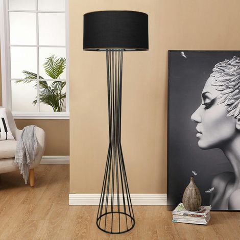 Pier Import – Lampadaire salon moderne noir – Abat-jour tissu 38cm – Hauteur 155cm – Protection IP20 – Lumière douce et agréable (1/3)