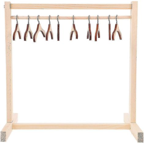 Présentoir à vêtements de poupée en bois avec organiseur de vêtements pour maison de poupée (1/5)