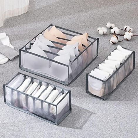 Cet ensemble de rangement pliable à tiroirs est conçu pour ranger les porte-soutiens-gorge, les chaussettes et les soutiens-gorge. (1/5)