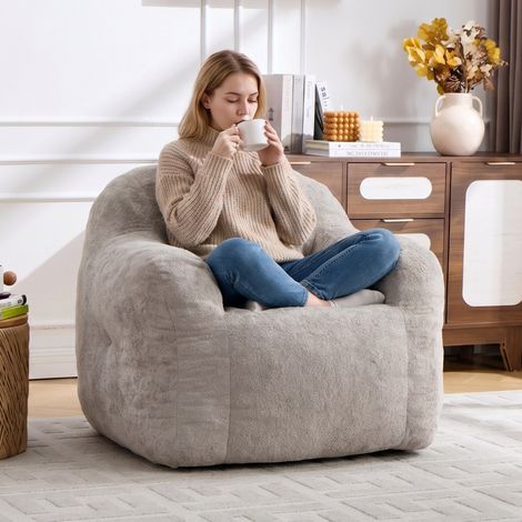 Canapé pouf en fausse fourrure avec accoudoirs – Rembourrage en mousse déchiquetée – Aucun assemblage requis – Idéal pour salon, chambre et coin lecture – Gris (1/5)