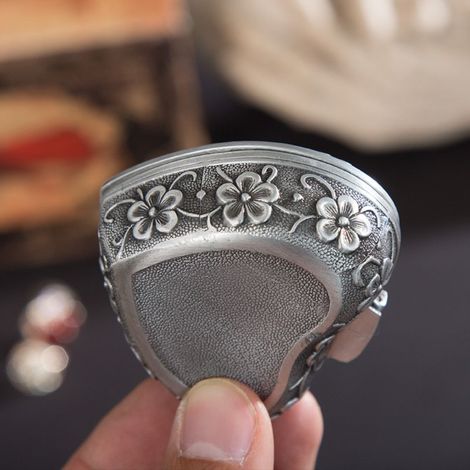 Boîte à bijoux rétro en forme de cœur, métal, 6x6x3,4 cm, écrin pour accessoires, cadeau de mariage, souvenir, sachet inclus. (1/4)