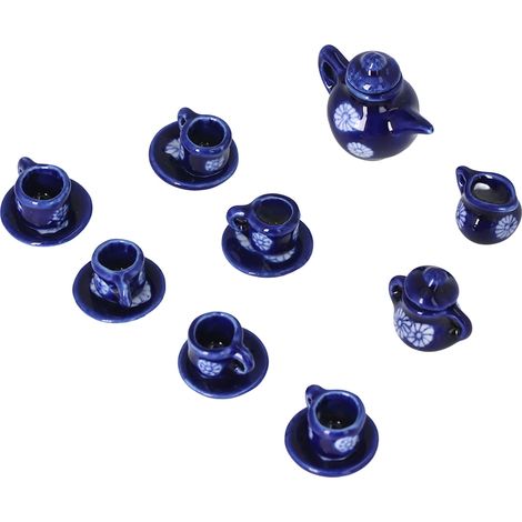 Service à thé miniature en céramique pour maison de poupée (échelle 1:12) : théière, tasse et accessoires de cuisine décoratifs. (1/5)