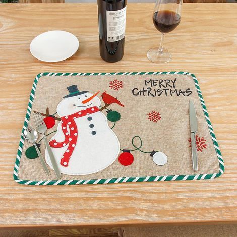 Tovaglia natalizia rettangolare in poliestere 150x180 cm, con motivo ad albero di Natale resistente alle macchie, ideale per la decorazione della tavola natalizia. (1/5)