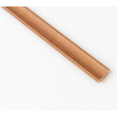 SGUSCIO 22X22 MM LISCIO MDF 240 CM NOCE TANGANICA- 10,0 pz