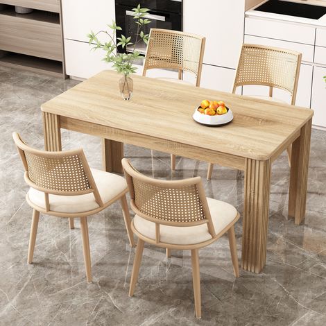 Set di 4 sedie da pranzo con seduta in PU e schienale in rattan, beige OKMYHOME (1/5)