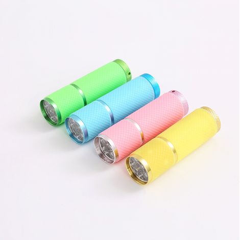 Mini Lampe de Poche Torche Led de Enfant avec Poignée Fluorescente pour Camping Lecture Promenade Randonnée Travail 4 pcs (1/5)