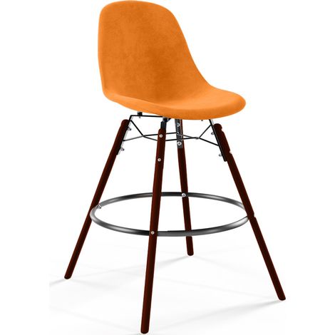 Barhocker aus Samt - Skandinavisches Design und Dunkle Holzbeine - Skögur Orange (1/5)