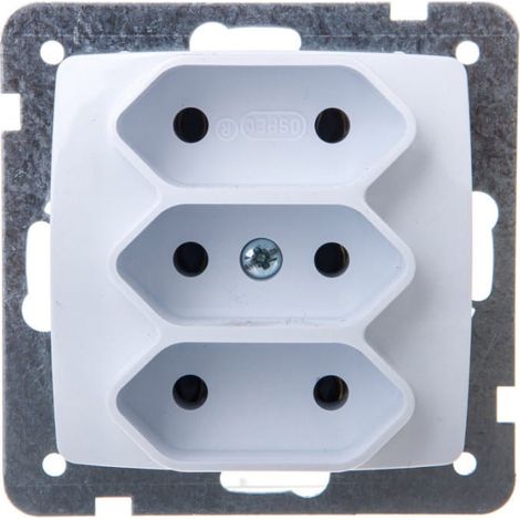 Karo Dreifachsteckdose b/u 2,5A Euro weiß GP-3S/m/00