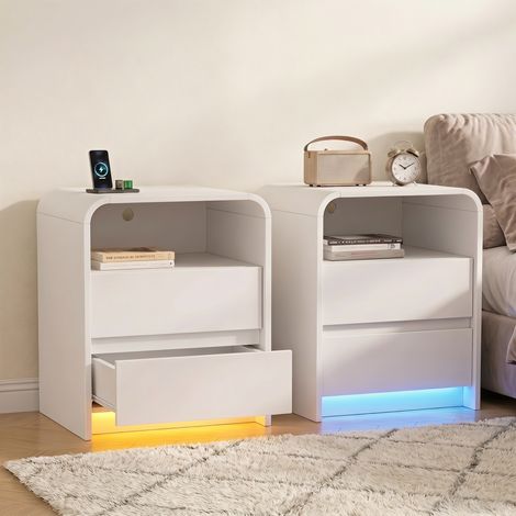 Pack de 2 mesitas de noche modernas - Mesitas con iluminación LED RGB controlable por app, enchufes europeos y puertos USB integrados - Mueble de almacenaje con cajón para dormitorio - MDF - Blanco (1/5)