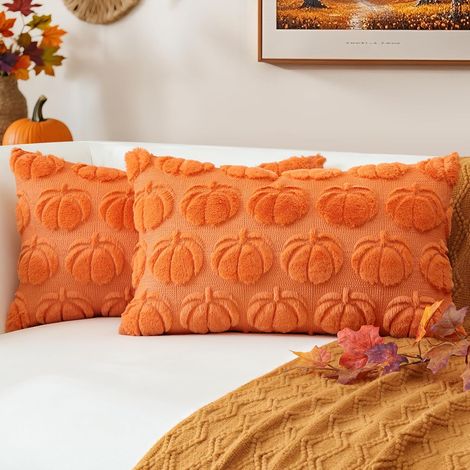 Lot de 2 housses de coussin automne fausse fourrure citrouille 30x50 orange (1/5)