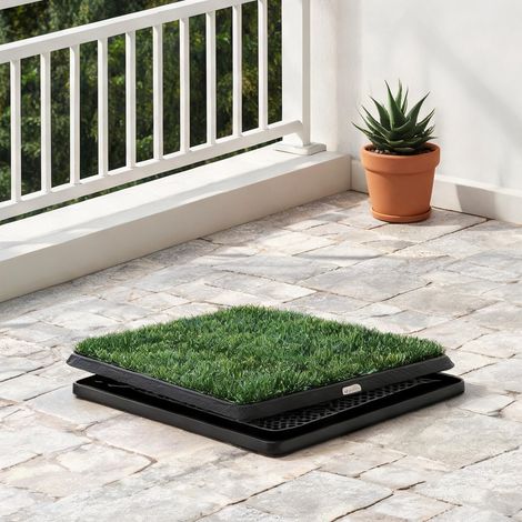 Bac de propreté 63 x 50,5cm avec 2 tapis d'herbe et grille noir (1/5)