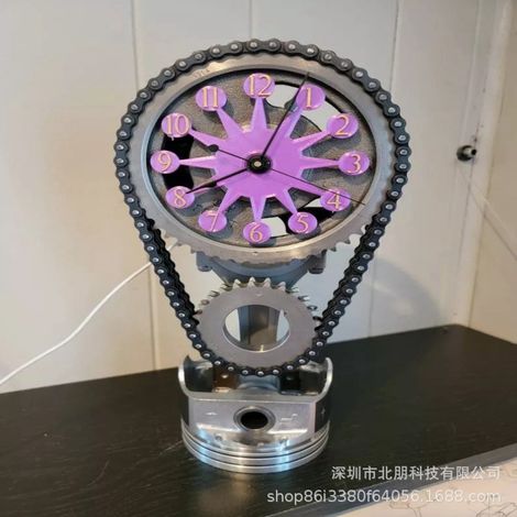 Reloj de engranajes giratorios explosivo que cruza fronteras, decoración hecha de resina púrpura. (1/5)