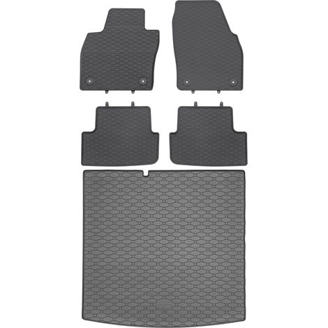 Tapis de coffre RIGUM 434002 + GEYER 889/4C - Skoda Fabia III Kombi 01.2015-2021 (coffre inférieur) repose-pieds AV2 avant - INSTALLÉS (1/5)