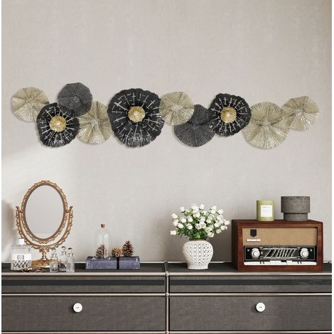 Decoración mural de metal 134x7x29 cm negro y dorado, montaje fácil para salón – MEUBLIV (1/5)