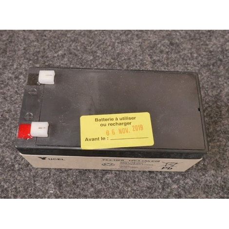 Batterie plomb 12V 3Ah pour centralisateur de mise en sécurité incendie type B réf. 040605 LEGRAND