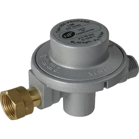Favex – Détendeur gaz propane NF 40 kg/h – Pression 1,8 bar – Raccord écrou 20x150 – Normes de sécurité