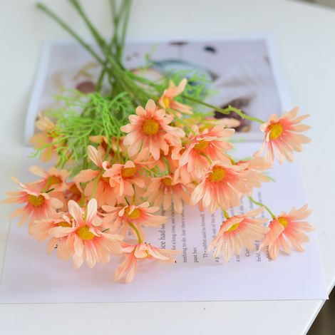 5 pivoines artificielles et chrysanthèmes hollandais en soie – fleurs décoratives réalistes pour intérieur, sans entretien, idéales pour décoration de maison, bureau ou événements (10 tiges)
