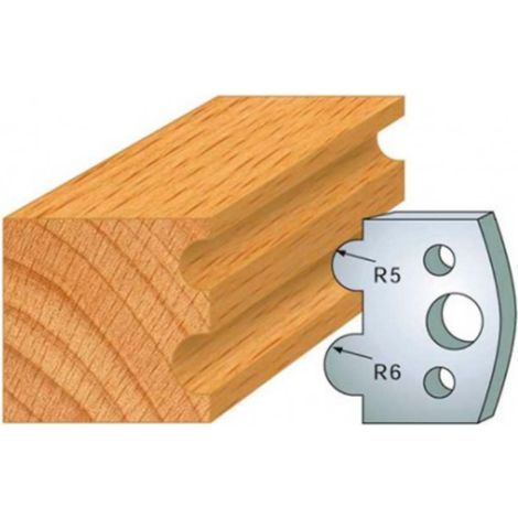 Leman - Jeu de 2 fers profilés acier Ht.40 mm N°030