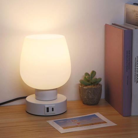 Lampe de Chevet Tactile de Bureau Moderne et Portable Lampe Chevet pour Chambre à Coucher Enfants Lecture Table Nuit, Tactile 3 Couleurs avec Ports USB C et A, Abat-jour en Verre Blanc Laiteux (1/5)