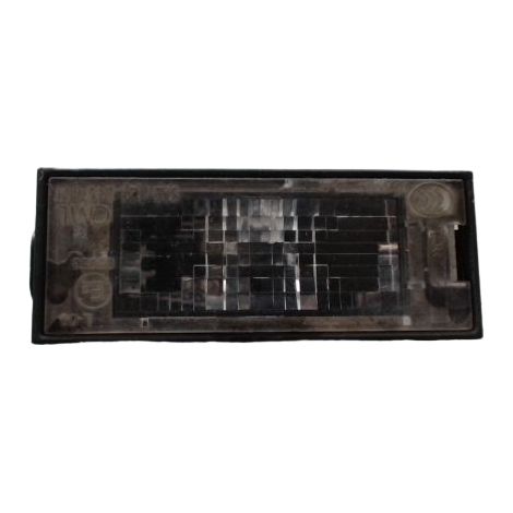 [PRODUIT D'OCCASION] Eclaireur Plaque De Police Gauche DACIA Sandero II Phase 1 2012-... ♻️ Ref Oe. 8200480127 - Garantie à vie (1/3)