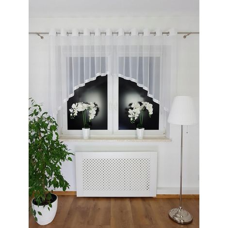 Tenda corta in voile con occhielli. (1/5)