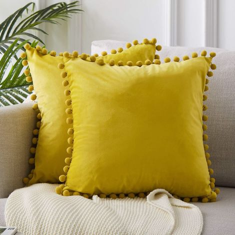 2 Pcs Housse de Coussin en Velours Taie d'oreiller Decorative Taie d'oreiller Boule de Fourrure de Couleur (Jaune Citron) (1/5)