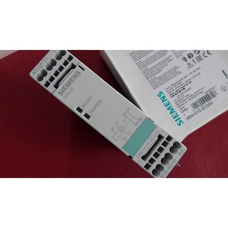 3RN1010-2CG00 Siemens Thermique Protection MOTOR Relay 110/120VAC THERMISTOR