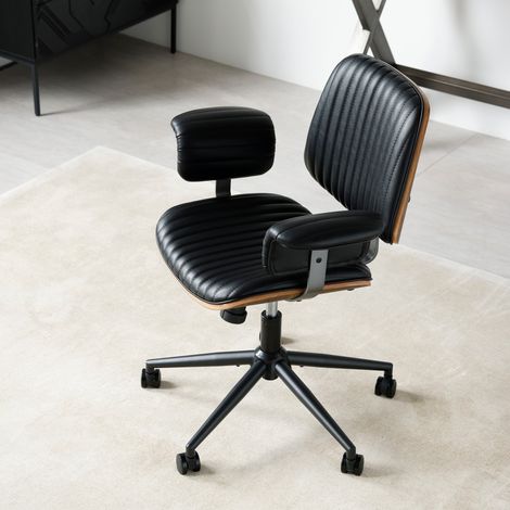 Fauteuil de bureau ergonomique simili-cuir hauteur réglable pivotant accoudoirs chêne roulettes dimensions 73x59x87cm, noir (1/5)