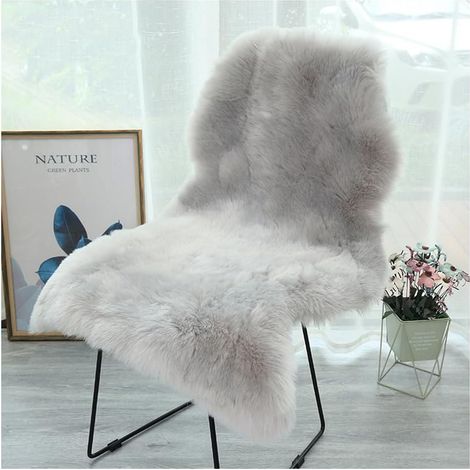 Tapis en fausse peau de mouton - 60 x 100 cm - Imitation peau d'agneau - Aspect fourrure à poils longs - Moelleux et doux - Coussin de chaise - Tapis de sol - Imitation laine - Pour canapé, salon (1/4)