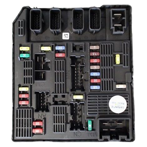 Boite A Fusibles RENAULT Megane [PRODUIT D'OCCASION]♻️284b69009r