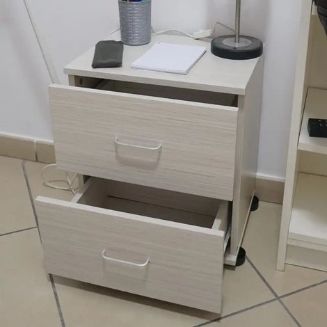 Comodino Bianco in Legno MDF con 2 Cassetti con Maniglie e Piedini 40x30x45 cm (1/5)