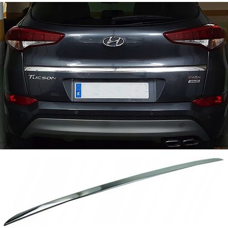 Hyundai Tucson 2015 - striscia cromata, portellone posteriore cromato (1/5)