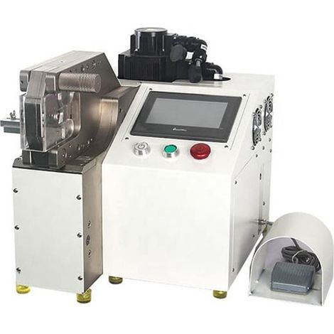 Macchina elettrica per la crimpatura esagonale di capicorda nudi 10 - 120 mm² con servomotore (1/3)