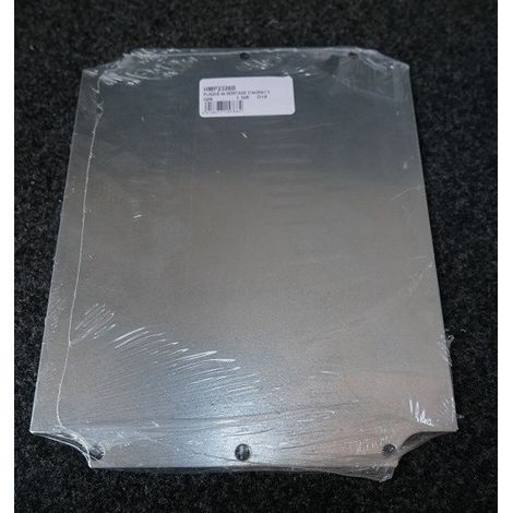 Plaque de montage acier galva 214x264x1.5mm non-perforée pour coffret