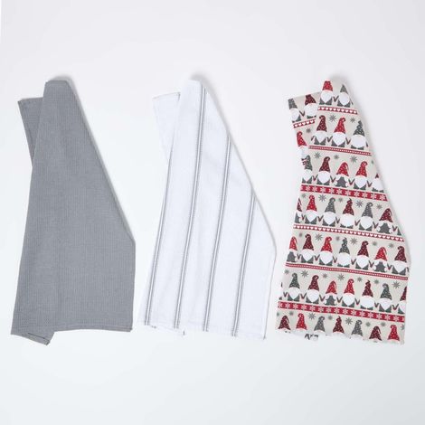 HOMESCAPES Gonk Christmas Tea Towels Set of 3 (1/5)