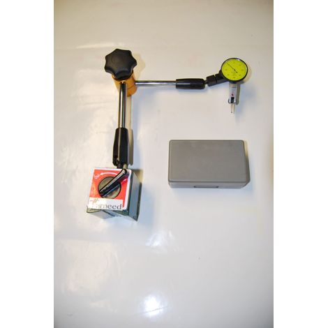 BASE MAGNETICA SNODABILE CON COMPARATORE a tasto oscillante farneed