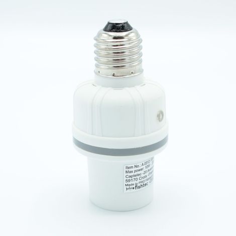 Fishtec – Douille E27 à détection nocturne – Programmable jusqu'à 8 périodes – 60W max – Économie d'énergie – Installation facile sur adaptateur (1/5)
