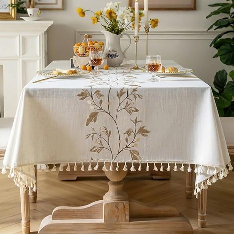 Nappe Rectangulaire Anti Tache Coton et Lin Nappe de Table Lavable Tissu avec Franges Table Cloth Elegante pour Décoration,Cuisine,Exterieur Jardin(Beige,140x220cm) (1/5)
