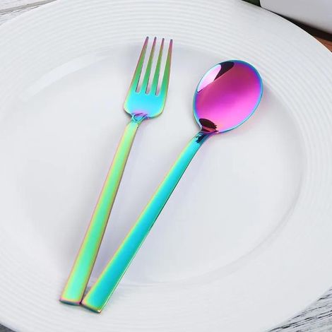 Salatbesteck und Löffel