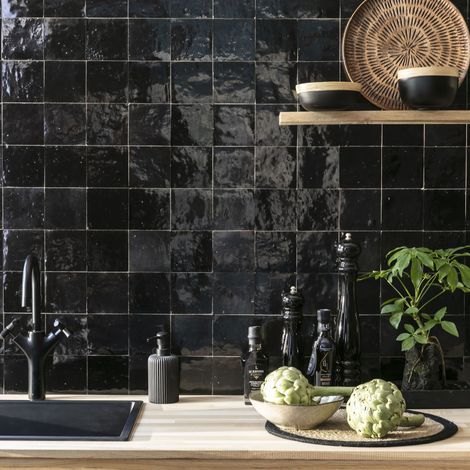 Zellige véritable Carrelage Artisanal - 10x10 cm - Noir Intense (vendu par boîte de 0,5m²) (1/5)