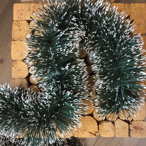 Décoration de Noël Ddavi, Ornement de Noël, Ornement de fête, Décoration festive, Made in Italy, 1000x10 h10 cm, Vert et Blanc